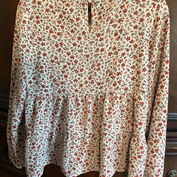 Hippie Rose Floral Babydoll Top - Picture 5 of 6
